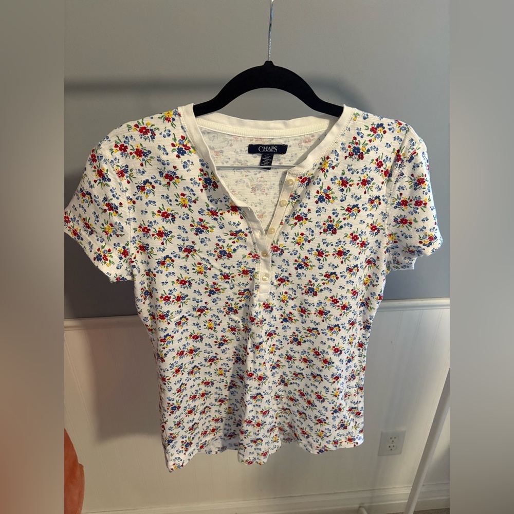 Chaps Vintage Style Floral Tee